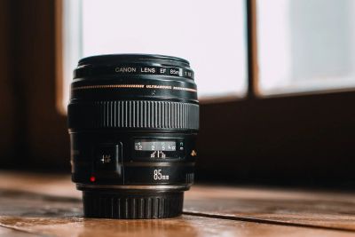 Лот: 12034652. Фото: 1. Canon EF 85 1.8 USM. Объективы