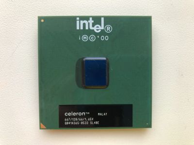 Лот: 24843190. Фото: 1. Intel Celeron 667Mhz (SL4BE... Процессоры