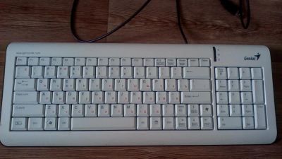 Лот: 9881017. Фото: 1. Клавиатура Genius LuxeMate 325B... Клавиатуры и мыши