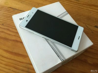 Лот: 10617303. Фото: 1. Sony Xperia Z3 D6603 на гарантии... Смартфоны