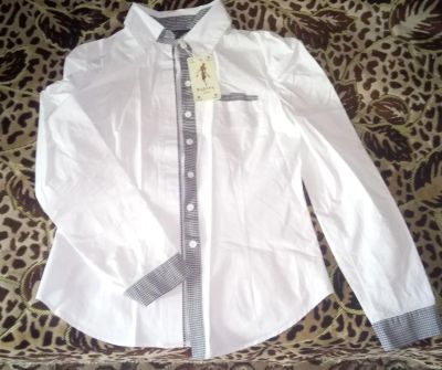 Лот: 11497771. Фото: 1. НОВАЯ белая рубашка. Блузы, рубашки
