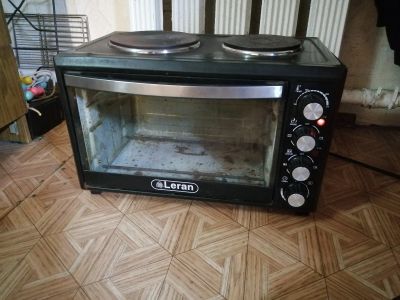 Лот: 17059009. Фото: 1. Электрическая мини печь. Кухонная