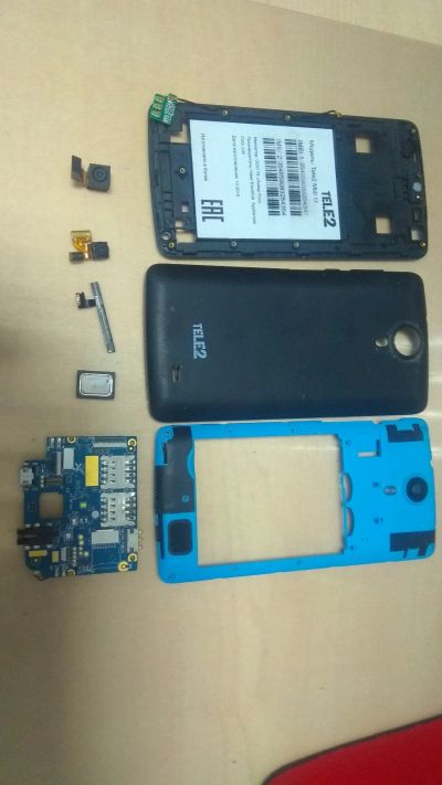 Лот: 17230813. Фото: 1. A559 . Tele2 midi 1.1. Телефоны в разбор