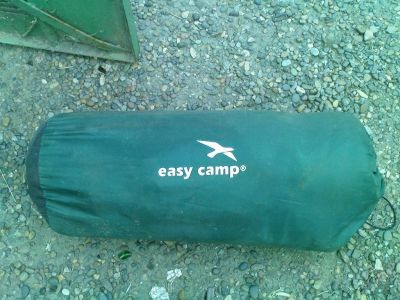 Лот: 95466. Фото: 1. самонадувающийся коврик easy camp... Другое (туризм)