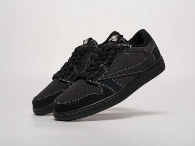 Лот: 24977580. Фото: 1. Кроссовки Nike Air Jordan 1 Low... Кеды, кроссовки, слипоны