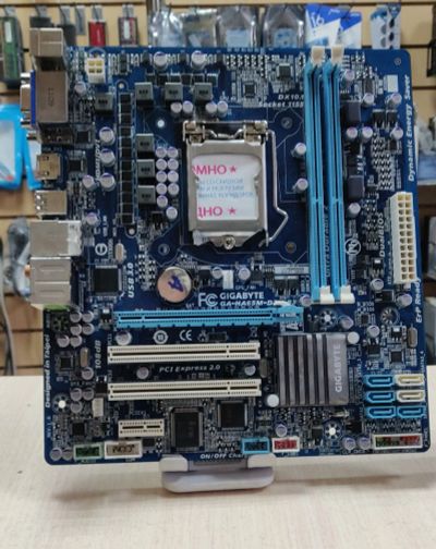 Лот: 20713052. Фото: 1. Мат. плата Gigabyte GA-HA65M-D2H-B3... Материнские платы