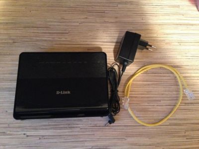 Лот: 7794150. Фото: 1. Wi-Fi роутер D-Link DIR-320. Маршрутизаторы (роутеры)