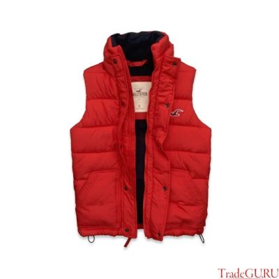 Лот: 4537084. Фото: 1. Жилет Hollister красный р-р L. Верхняя одежда