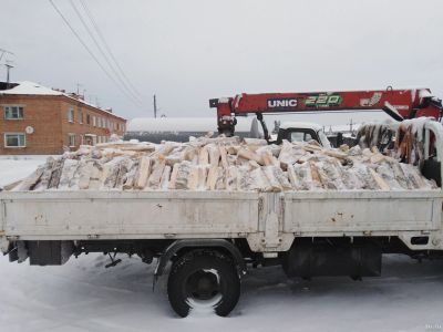 Лот: 12482325. Фото: 1. Дрова береза, свежая, колотая. Дрова, горбыль
