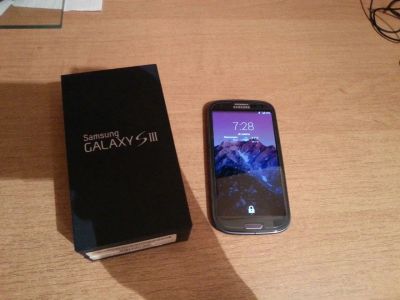 Лот: 7072810. Фото: 1. Samsung Galaxy S3 i9300 + черный... Смартфоны