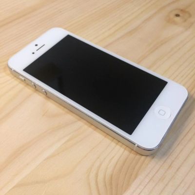 Лот: 10810020. Фото: 1. iPhone 5 16GB. Смартфоны