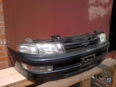 Лот: 4154873. Фото: 1. Решетка радиатора Toyota Carina... Кузов