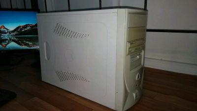 Лот: 10246894. Фото: 1. Cистемный блок, Pentium 4 2.4Ггц... Компьютеры в сборе