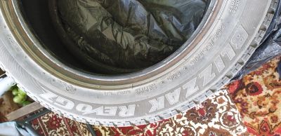 Лот: 16873428. Фото: 1. Blizzak revo GZ 4шт. Шины