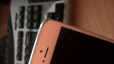 Лот: 7567588. Фото: 1. iphone 5s gold 16gb. Смартфоны