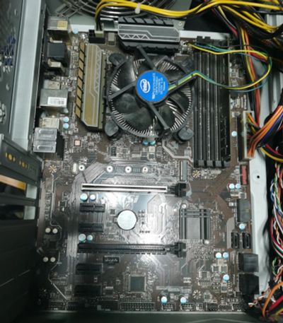 Лот: 16478846. Фото: 1. Материнская плата MSI Z270A-Pro. Материнские платы