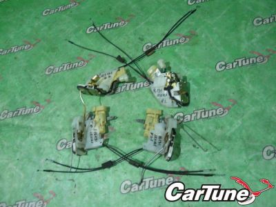 Лот: 10538567. Фото: 1. замок двери toyota aristo JZS161... Кузов
