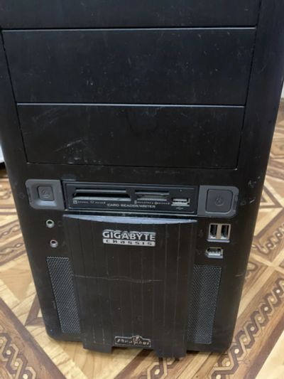 Лот: 15667983. Фото: 1. Компьютерный корпус Gigabyte Poseidon. Корпуса, блоки питания