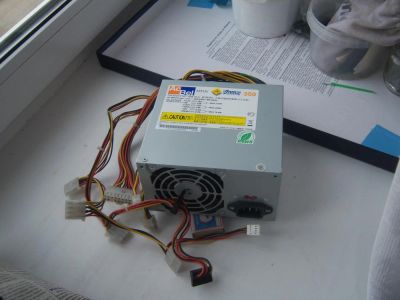 Лот: 4730957. Фото: 1. блок питания 350W 5. Корпуса, блоки питания