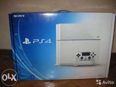 Лот: 4810263. Фото: 1. Sony Playstation 4 (PS4 White... Игровые приставки, консоли