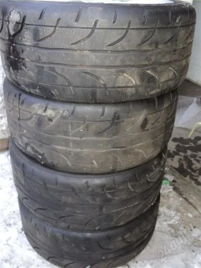 Лот: 743753. Фото: 1. Комплект спортивной резины Dunlop... Шины