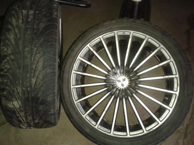 Лот: 3313731. Фото: 1. Продам колеса R18 6J ET6 5x114... Шины на дисках