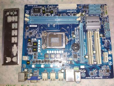 Лот: 14577049. Фото: 1. С рубля! Socket 1156 GA-H55M-S2... Материнские платы