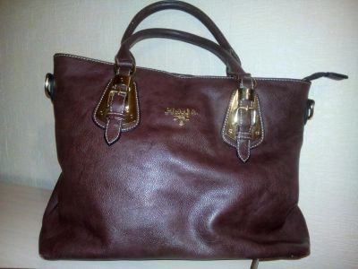 Лот: 9139282. Фото: 1. Сумка шоколадного цвета PRADA. Сумки