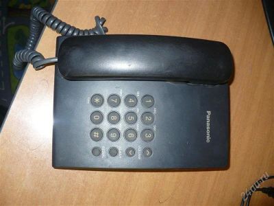 Лот: 941095. Фото: 1. телефон Panasonic KX-TS2350RUB. Проводные телефоны