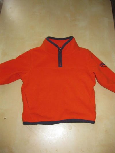 Лот: 3958845. Фото: 1. Продам флисовую кофту Oshkosh. Верхняя одежда