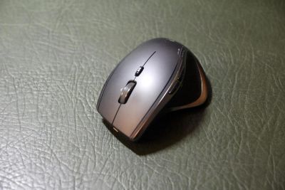 Лот: 10878340. Фото: 1. Мышь беспроводная Logitech Perfomance... Клавиатуры и мыши