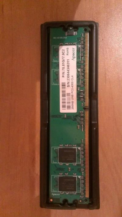 Лот: 3659025. Фото: 1. Оперативка ddr2 256mb Apacer. Оперативная память