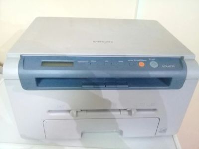 Лот: 8967860. Фото: 1. Принтер МФУ Samsung SCX4220. МФУ и копировальные аппараты
