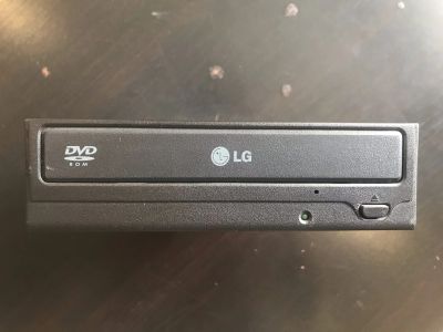 Лот: 16056405. Фото: 1. Приводы CD DVD DVD-RW sata ide... Приводы CD, DVD, BR, FDD