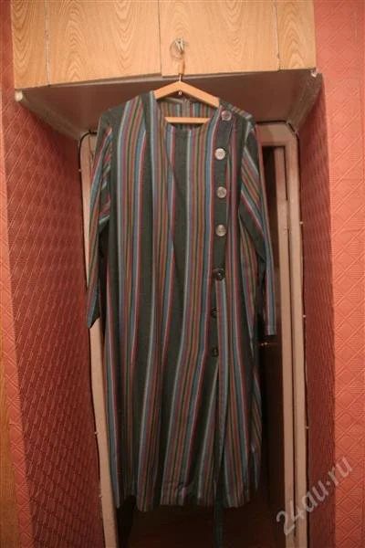 Лот: 2466134. Фото: 1. платье в цветную полоску. Платья