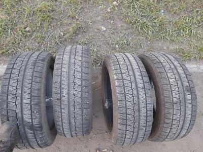 Лот: 20863380. Фото: 1. Комплект колес Bridgestone. Шины