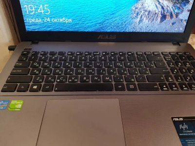 Лот: 12492823. Фото: 1. Ноутбук asus x550c Торг !. Ноутбуки