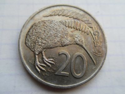 Лот: 9368391. Фото: 1. Новая Зеландия 20 центов 1977. Австралия и Океания