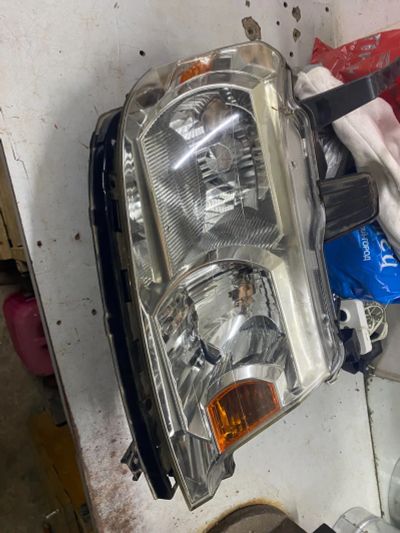 Лот: 25279785. Фото: 1. Правая фара Honda Stepwgn Spada... Оптика и освещение