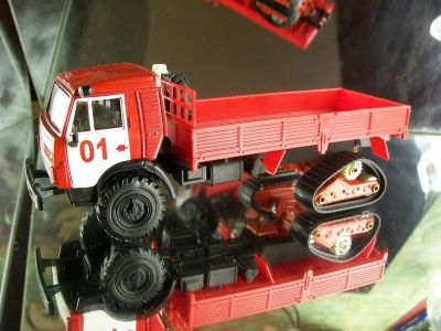 Лот: 3772040. Фото: 1. ..Автомастерская 1/43.. Конверсия... Автомоделизм