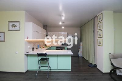 Лот: 25516645. Фото: 1. 3-комн. квартира , Красноярск... Квартиры, студии
