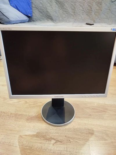 Лот: 25579975. Фото: 1. Монитор 22'' Samsung SyncMaster... ЖК-мониторы