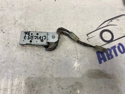 Лот: 21711040. Фото: 1. усилитель антенны Honda Civic... Двигатель и элементы двигателя