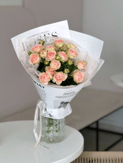 Лот: 24615267. Фото: 1. Букет из кустовой розы. Свежие цветы