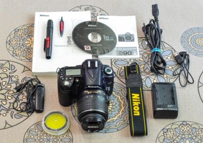Лот: 19055720. Фото: 1. Зеркальный фотоаппарат Nikon D90... Цифровые зеркальные