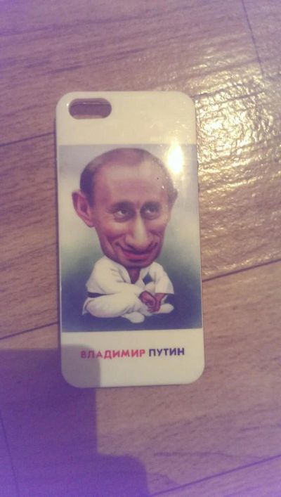 Лот: 6980233. Фото: 1. 4 чехла для iPhone 5/5s один аккумуляторный. Чехлы, бамперы