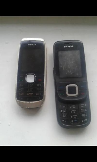 Лот: 19409302. Фото: 1. Телефоны Nokia 2шт . Кнопочные мобильные телефоны
