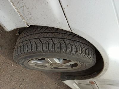 Лот: 15860441. Фото: 1. Комплект шипованных шин Bridgestone... Шины
