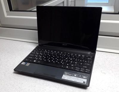 Лот: 13916571. Фото: 1. Нетбук Acer Aspire One D255E на... Ноутбуки