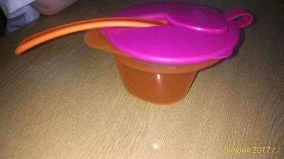 Лот: 9808097. Фото: 1. Глубокая тарелка tommee tippee... Детское питание